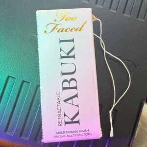 Kabuki Two-Faced Multitasking Brush